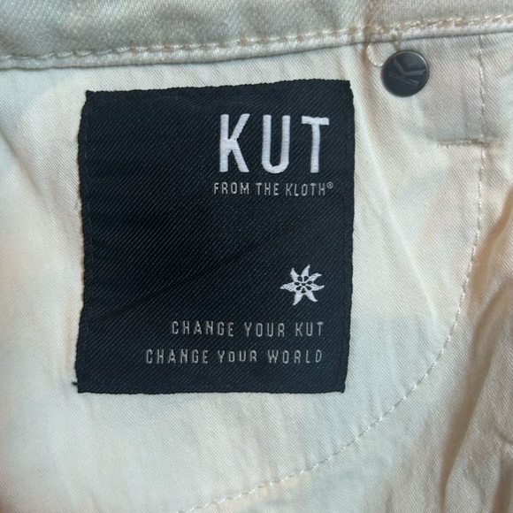 Kut From The Kloth Jane High Rise Short Size 0 Off White/Cream Ivory Distressed - Picture 10 of 11